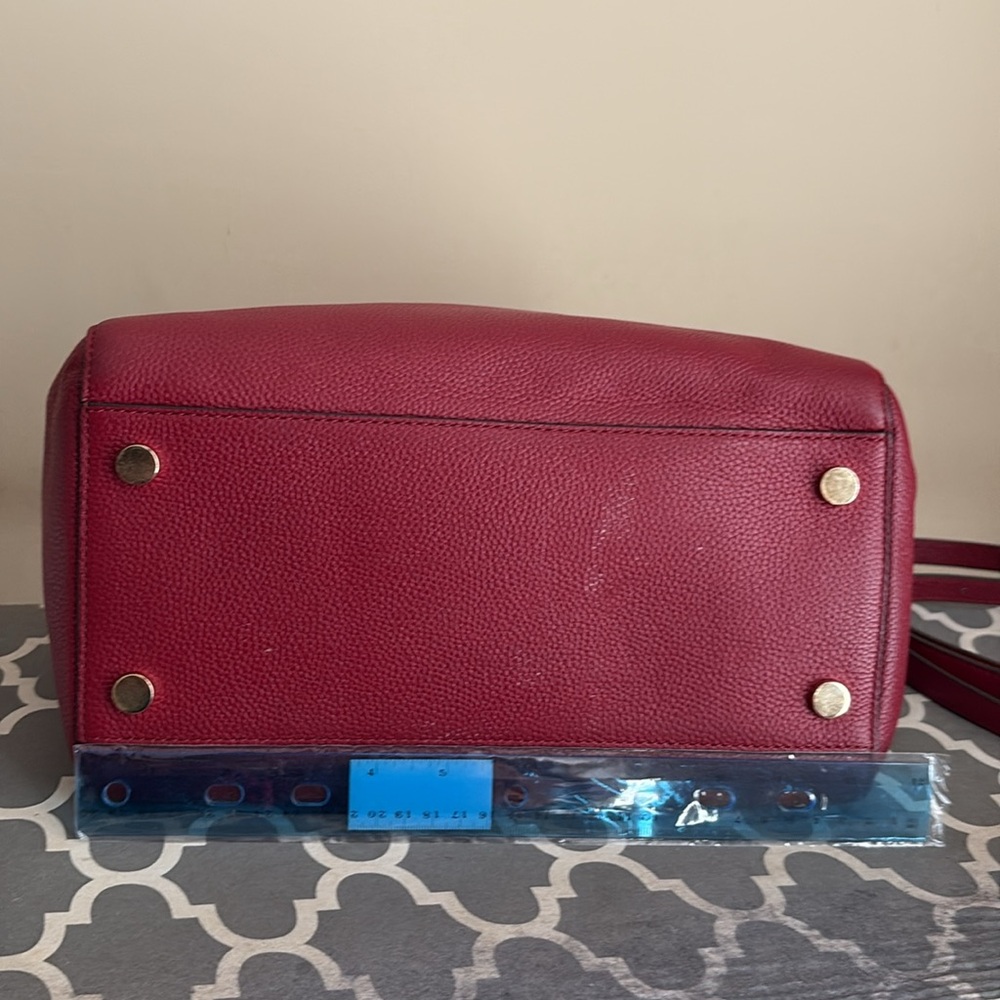 Handbag - Picture 5 of 8